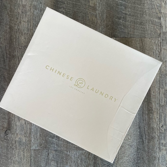 booties - Picture 8 of 8